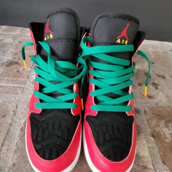 Red, Black, Green, and Yellow Retro 1 Air Jordan - Picture 4 of 4